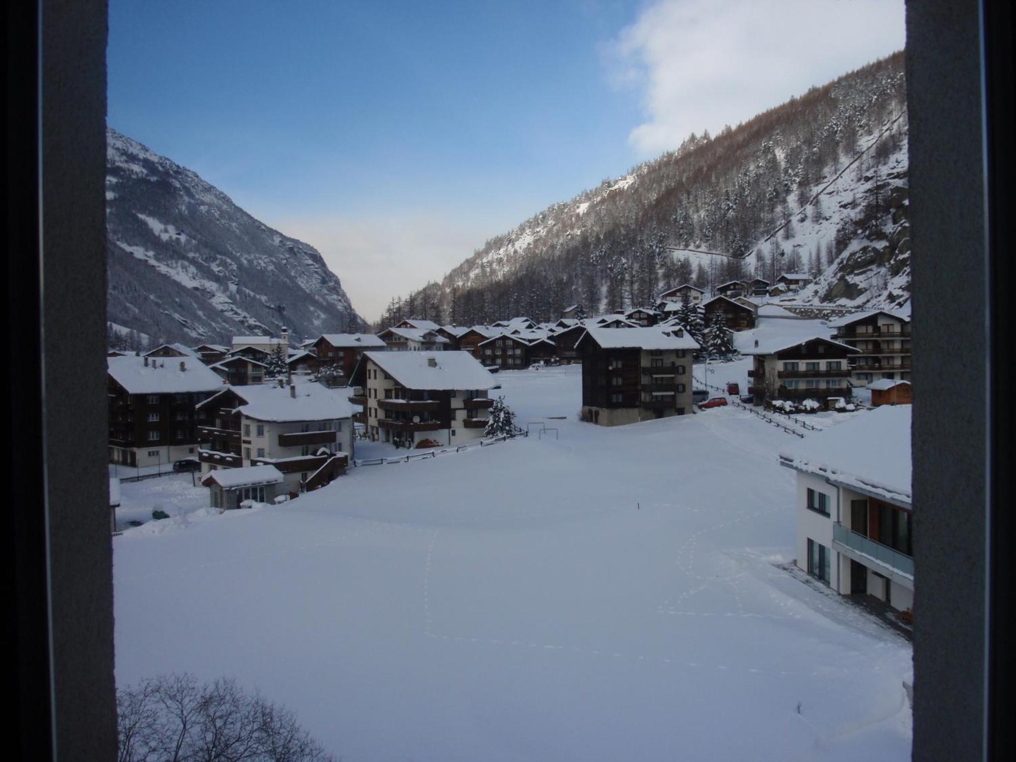 Haus Aurora Daire Saas-Grund Dış mekan fotoğraf